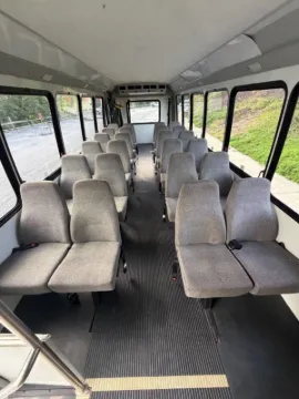 Picture of 2014 Ford F-550 Shuttle Bus ADA