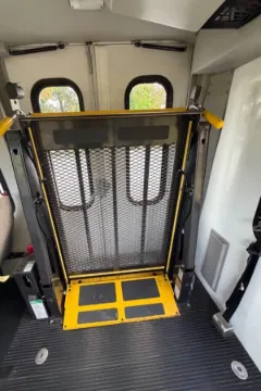 Picture of 2014 Ford F-550 Shuttle Bus ADA
