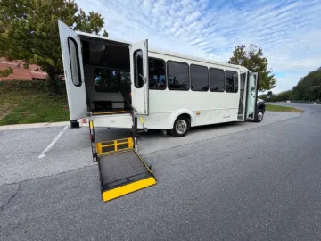 Picture of 2014 Ford F-550 Shuttle Bus ADA