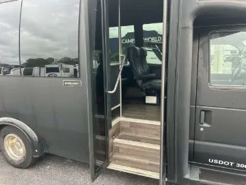 Picture of 2019 Ford E350 Shuttle Bus