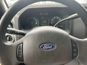 Picture of 2019 Ford E350 Shuttle Bus