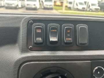 Picture of 2019 Ford E350 Shuttle Bus