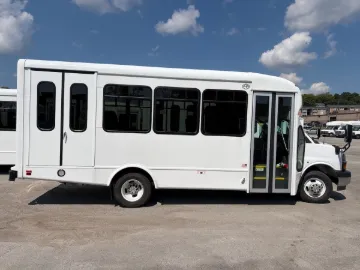 Picture of 2026 Chevrolet 4500 Starcraft Allstar Shuttle Bus ADA