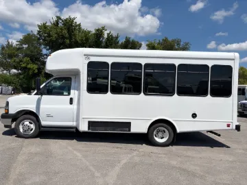 Picture of 2026 Chevrolet 4500 Starcraft Allstar Shuttle Bus ADA