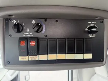 Picture of 2016 Ford E-350 Shuttle Bus