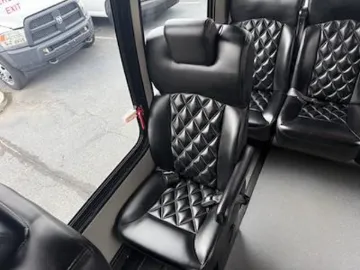 Picture of 2016 Ford E-350 Shuttle Bus