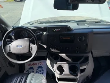 Picture of 2019 Ford E-450 Shuttle Bus