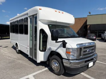 Picture of 2026 Ford E450 Starcraft Allstar Shuttle Bus