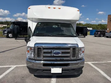 Picture of 2026 Ford E450 Starcraft Allstar Shuttle Bus