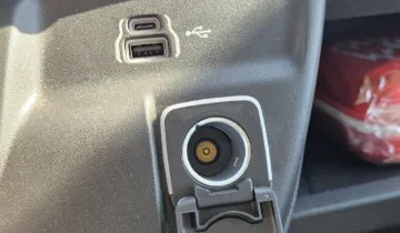 Picture of 2025 Ram Promaster 2500 Passenger Van