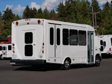 Picture of 2018 Ford E350 Starcraft Shuttle Bus ADA