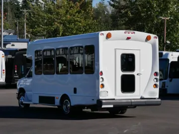 Picture of 2018 Ford E350 Starcraft Shuttle Bus ADA