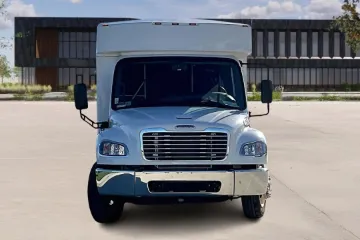 Picture of 2023 Freightliner S2 Glaval Shuttle Bus