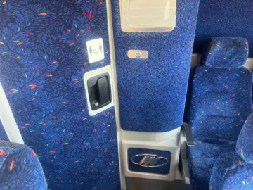 Picture of 2005 MCI J4500 Coach Bus
