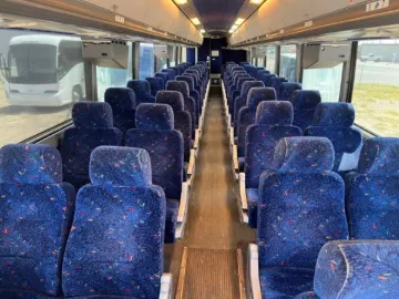 Picture of 2005 MCI J4500 Coach Bus