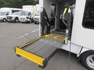 Picture of 2018 Ford E-350 Shuttle Bus ADA