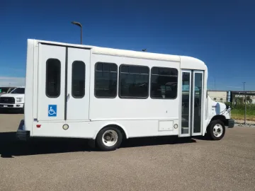 Picture of 2016 Ford E-350 10P ADA
