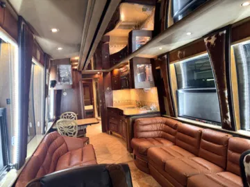 Picture of 2001 Prevost Xlii Motorcoach Coach Bus
