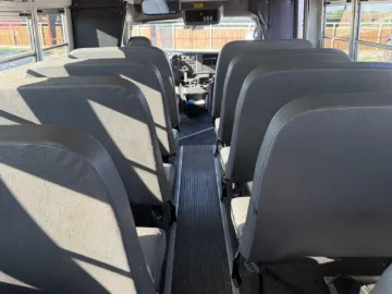 Picture of 2006 Chevrolet Express 3500 Shuttle Bus