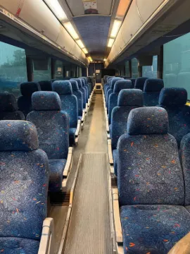 Picture of 2005 MCI J4500 Motorcoach Coach Bus