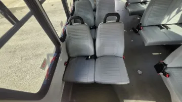 2021 FORD E-450 Shuttle Buses