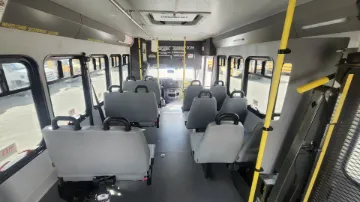 2021 FORD E-450 Shuttle Buses