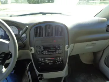 Picture of 2005 Dodge Grand Caravan Van ADA