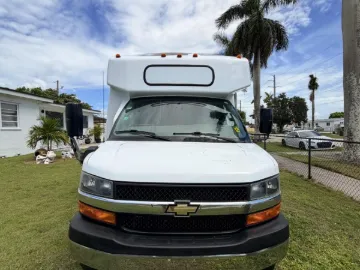 Picture of 2019 Chevrolet Express Shuttle Bus