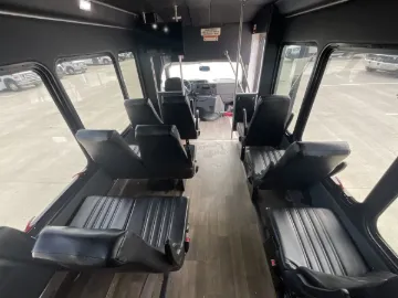 Picture of 2019 Ford E350 Shuttle Bus