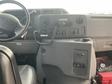 Picture of 2019 Ford E350 Shuttle Bus
