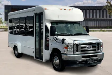 Picture of 2019 Ford E350 Shuttle Bus