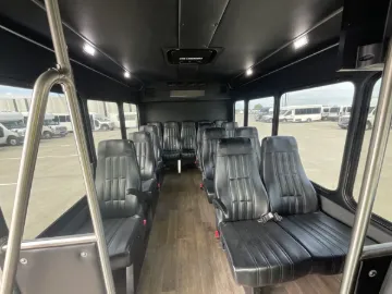 Picture of 2019 Ford E350 Shuttle Bus