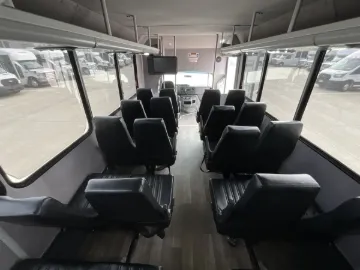 Picture of 2018 Ford E450 Shuttle Bus