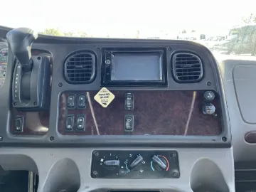 Picture of 2020 Freightliner M2 Mid Size Bus