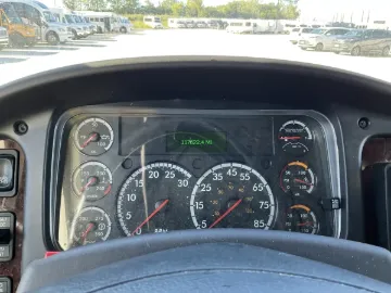 Picture of 2020 Freightliner M2 Mid Size Bus