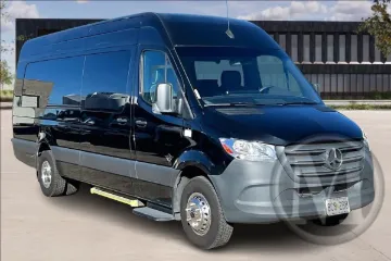 Picture of 2024 Mercedes-Benz Sprinter Van