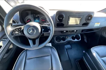 Picture of 2024 Mercedes-Benz Sprinter Van