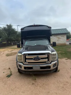 Picture of 2013 Ford F-550 Super Duty Shuttle Bus