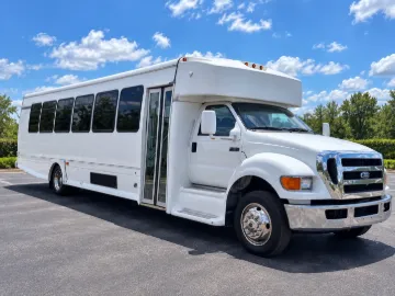 2014 Ford F-650 Shuttle Bus