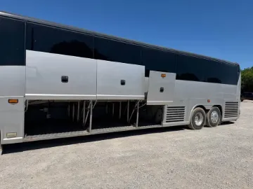 2005 MCI Motor Coach Motorcoach Coach Bus