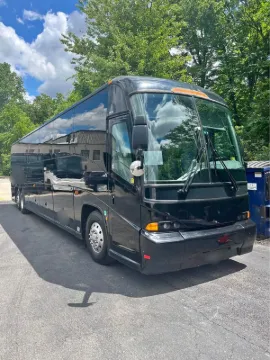 Picture of 2010 MCI J4500 Motorcoach Coach Bus