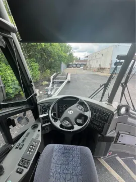 Picture of 2010 MCI J4500 Motorcoach Coach Bus
