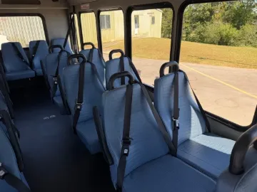 Picture of 2022 Ford E-450 20P ADA