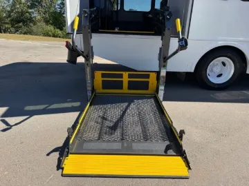 Picture of 2022 Ford E-450 20P ADA