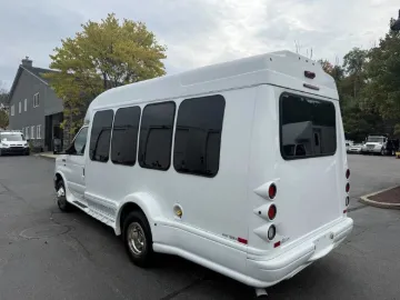 Picture of 2016 Ford E-350 Turtle Top Van Terra 14P