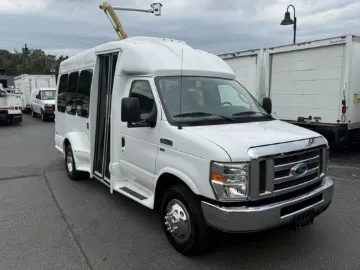 Picture of 2016 Ford E-350 Turtle Top Van Terra 14P