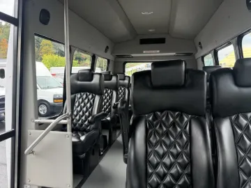 Picture of 2016 Ford E-350 Turtle Top Van Terra 14P