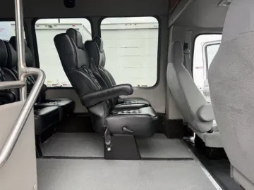 Picture of 2016 Ford E-350 Turtle Top Van Terra 14P