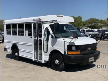 Picture of 2007 Chevrolet Express 3500 Shuttle Bus
