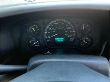 Picture of 2007 Chevrolet Express 3500 Shuttle Bus